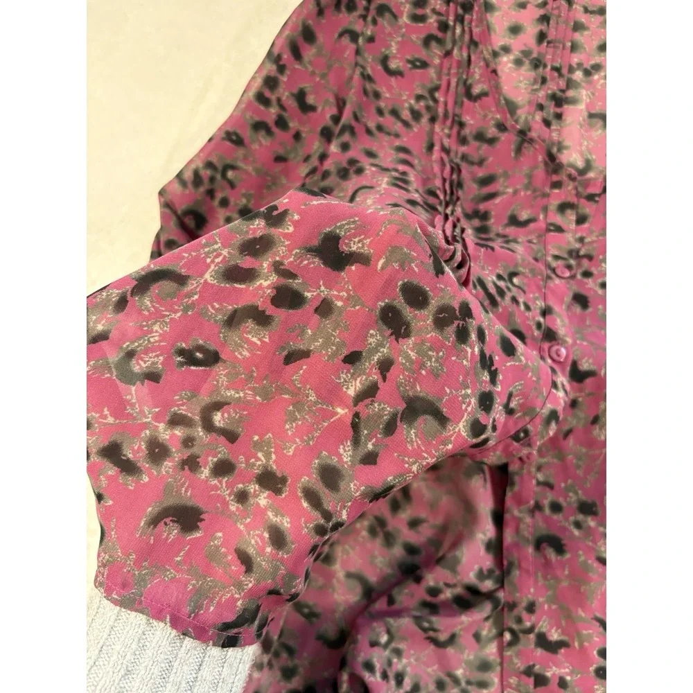 Pins and Needles Urban Outfitters‎ Floral Print Blouse Women's Medium Sheer